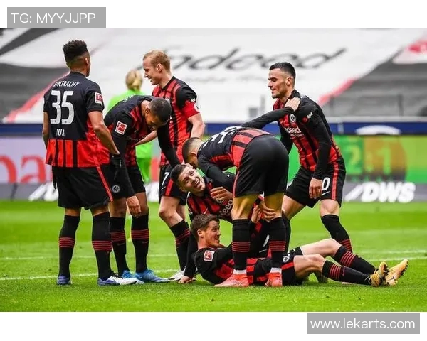 沃尔夫斯堡客场不败延续,与法兰克福战平保持稳定态势